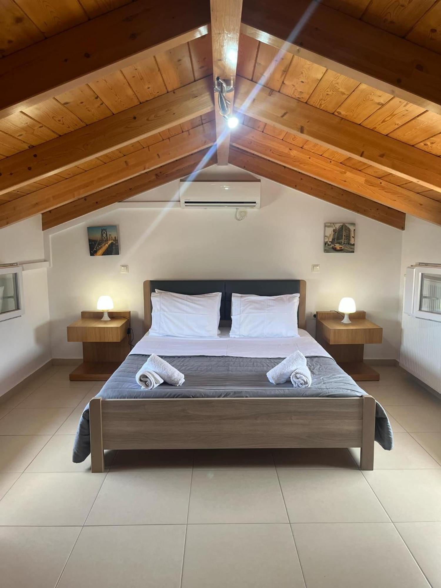 Sofita Attic Apartment Lefkada City Exterior photo